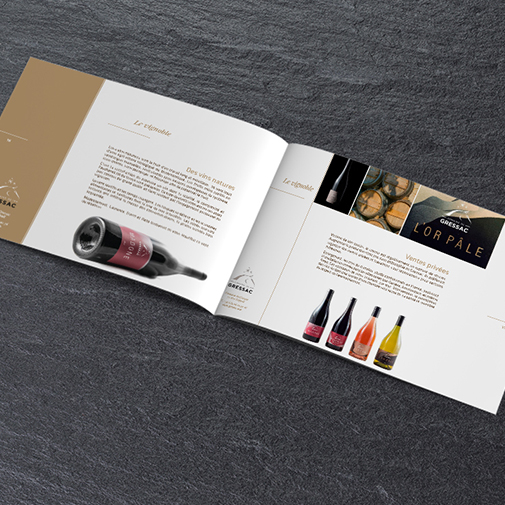 Dossier de presse- conception graphique